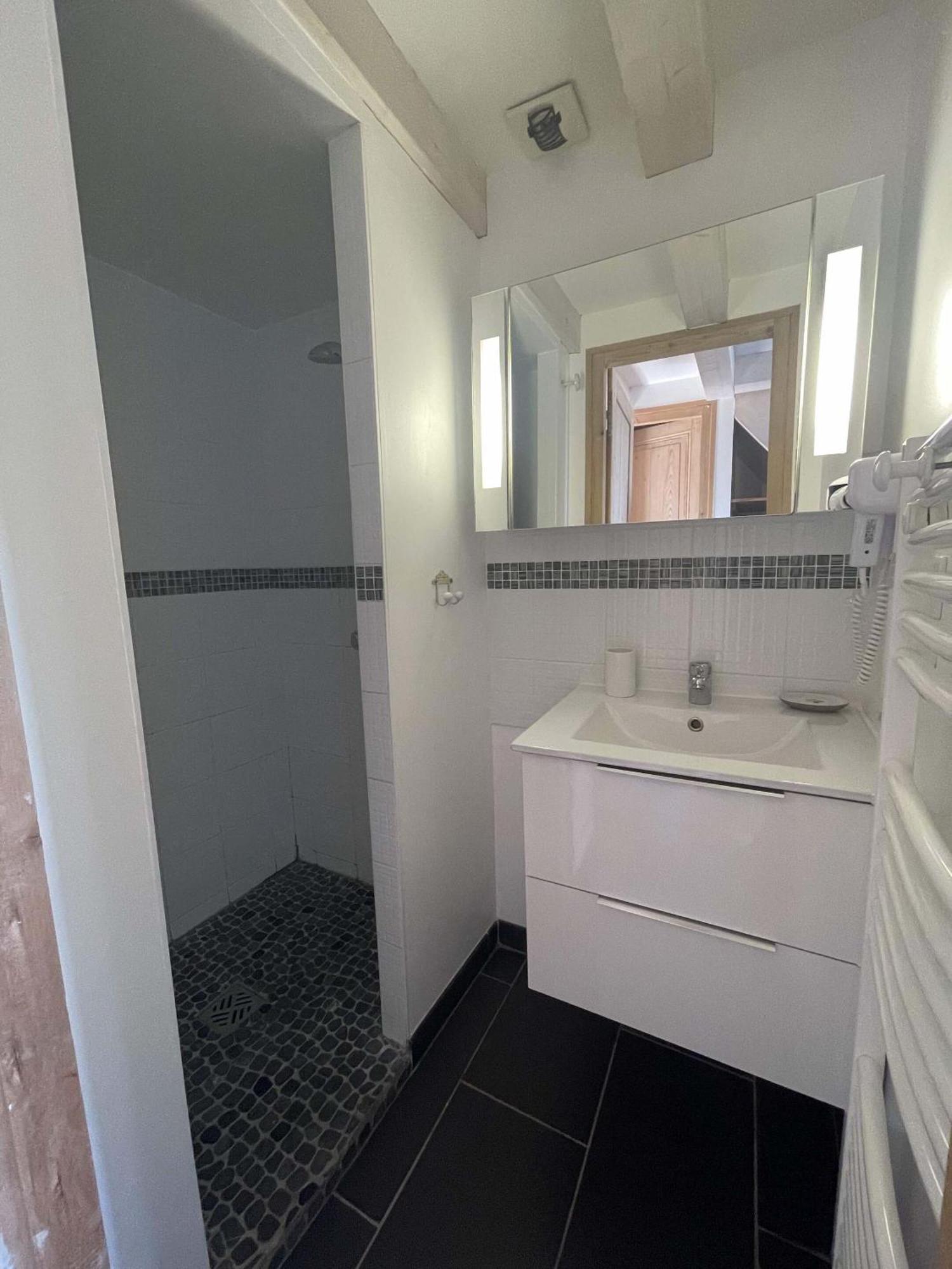 Le Mole Bed & Breakfast La Flotte Rom bilde