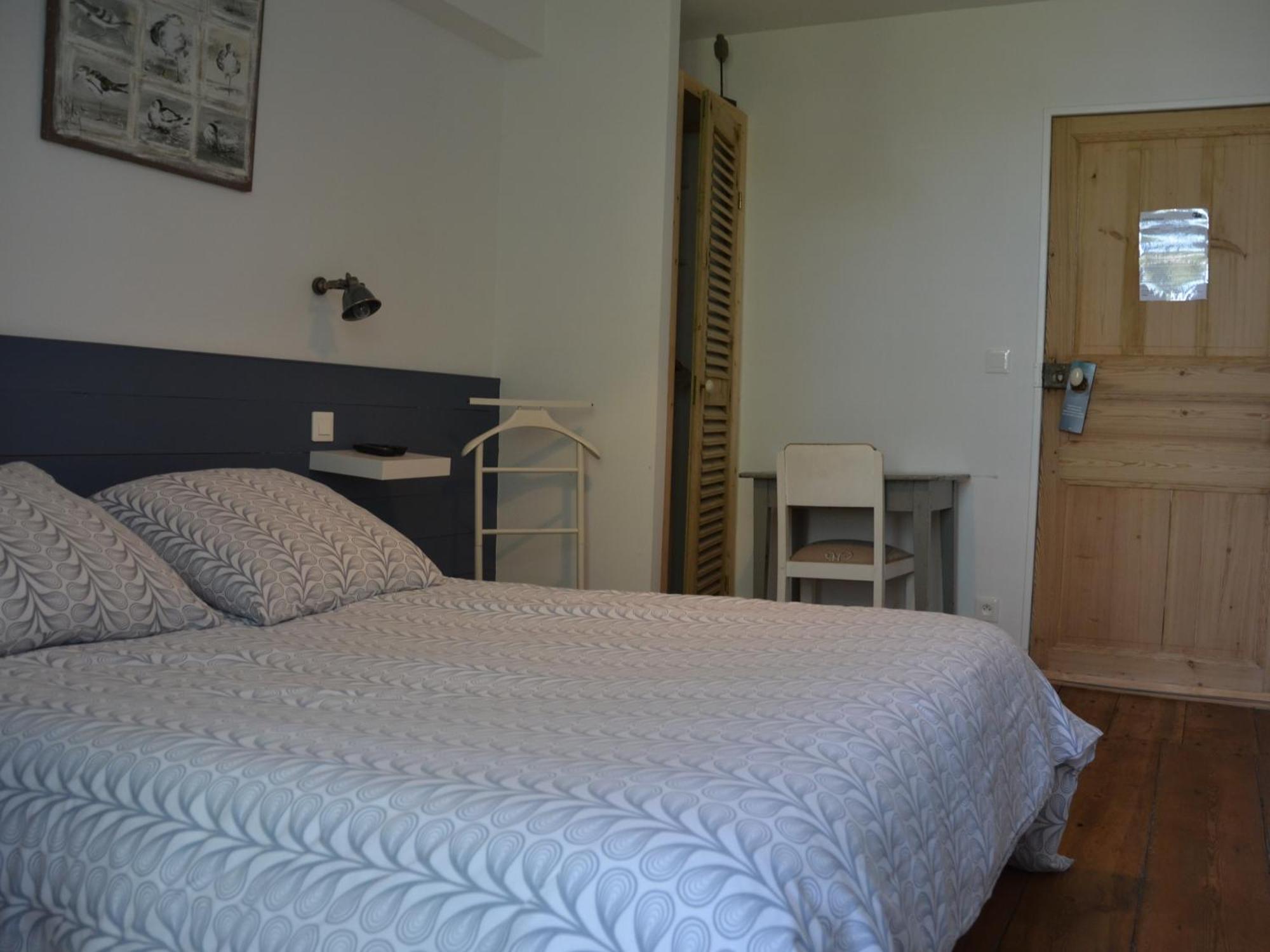 Le Mole Bed & Breakfast La Flotte Eksteriør bilde