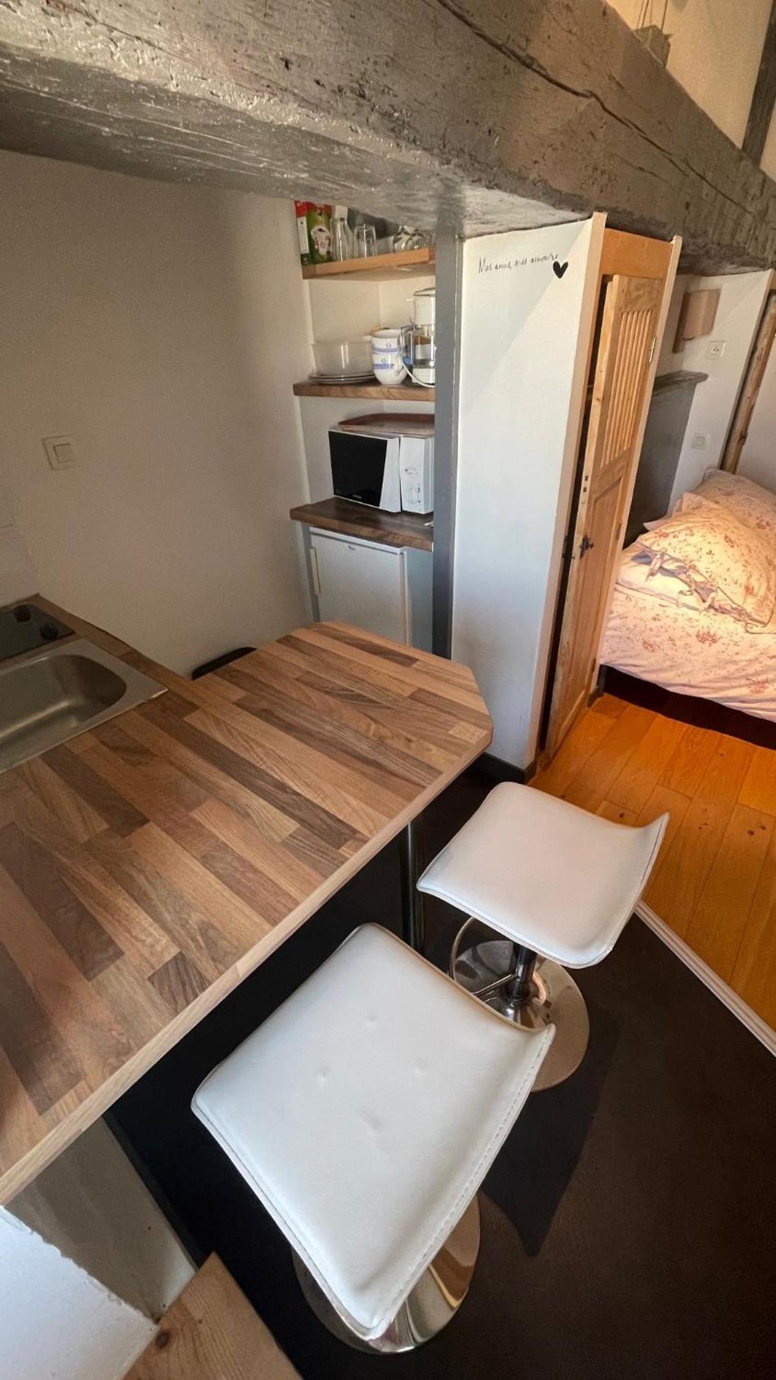 Le Mole Bed & Breakfast La Flotte Rom bilde