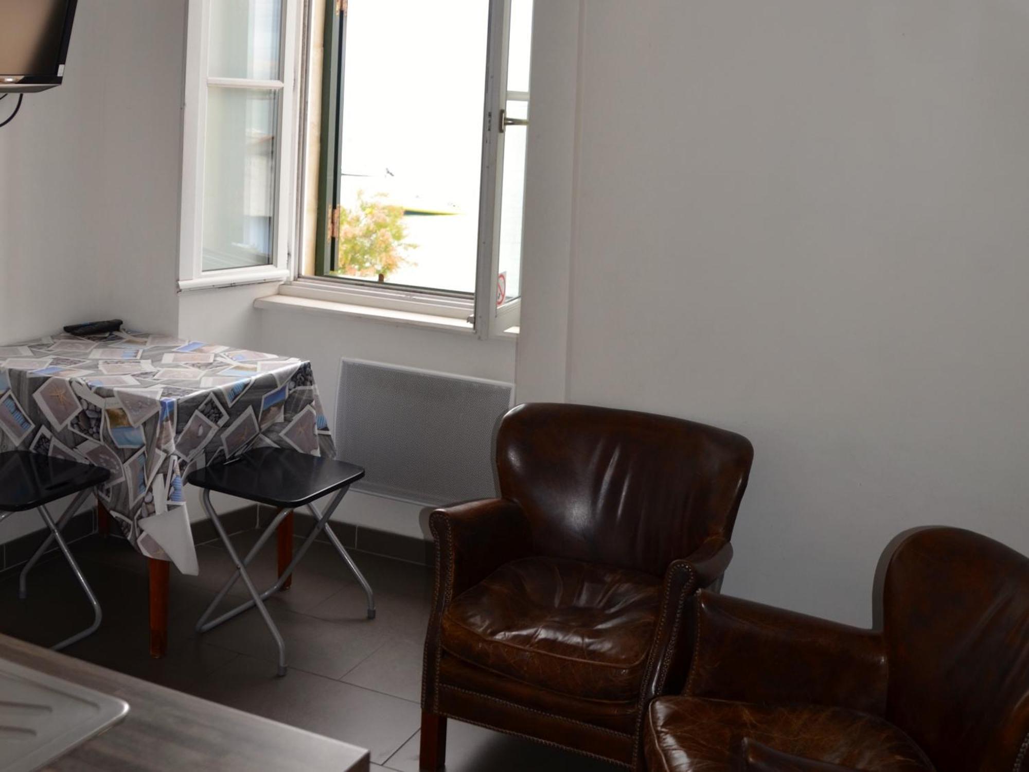 Le Mole Bed & Breakfast La Flotte Rom bilde